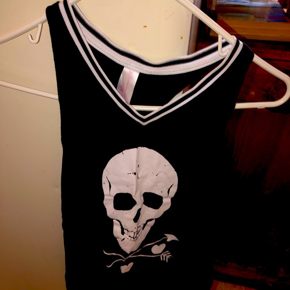tanktop - Picture 1 of 1